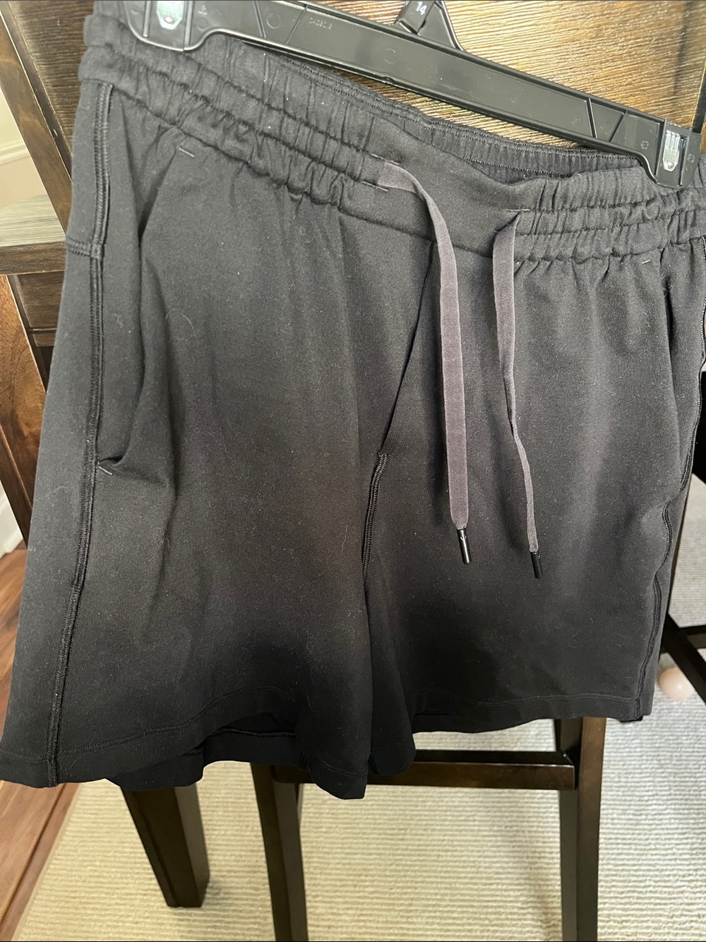Lululemon Menโs Soft Jersey 5โ Shorts